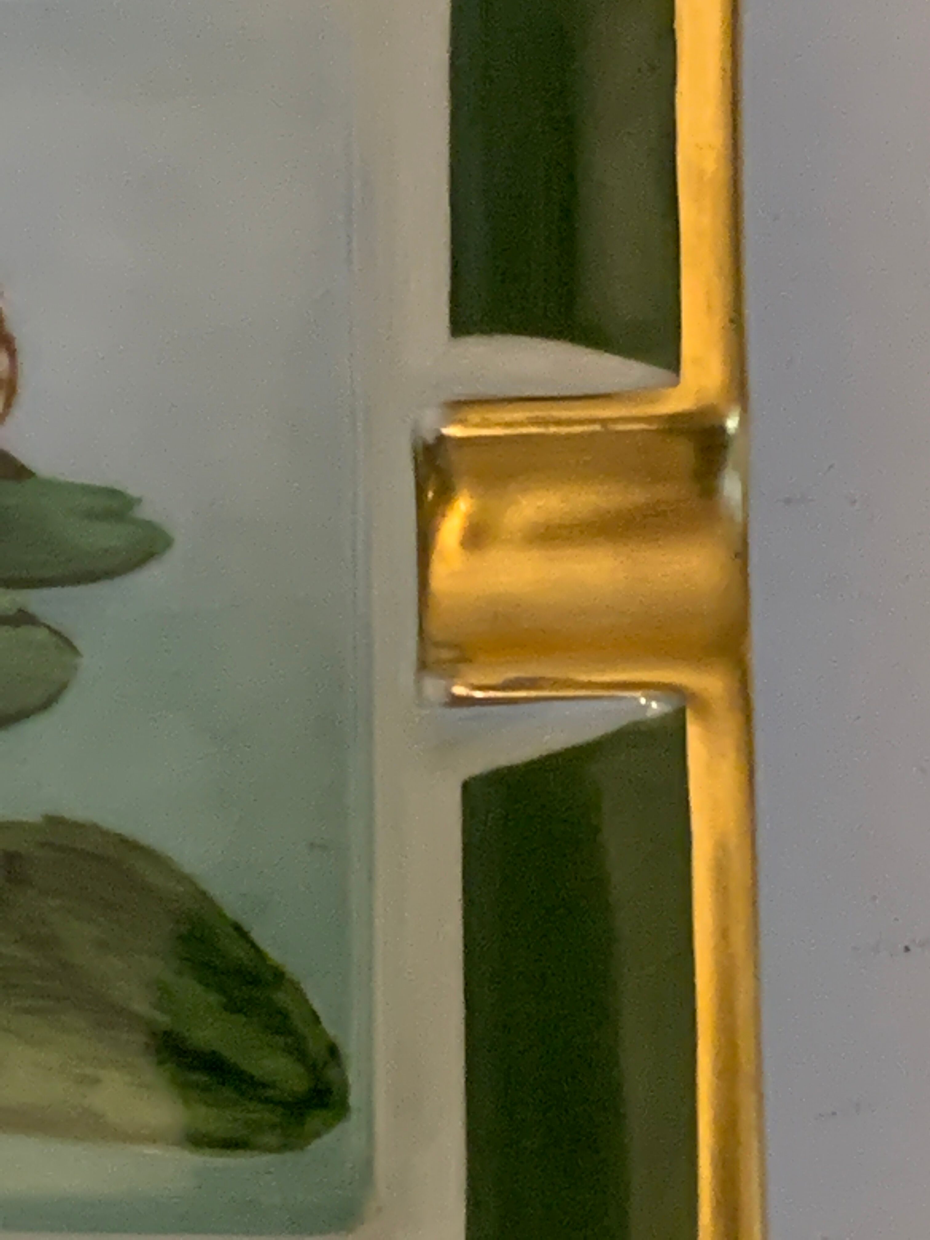 Hermès ashtray signed Rybal in fine Limoges porcelain decorated with mandarin ducks