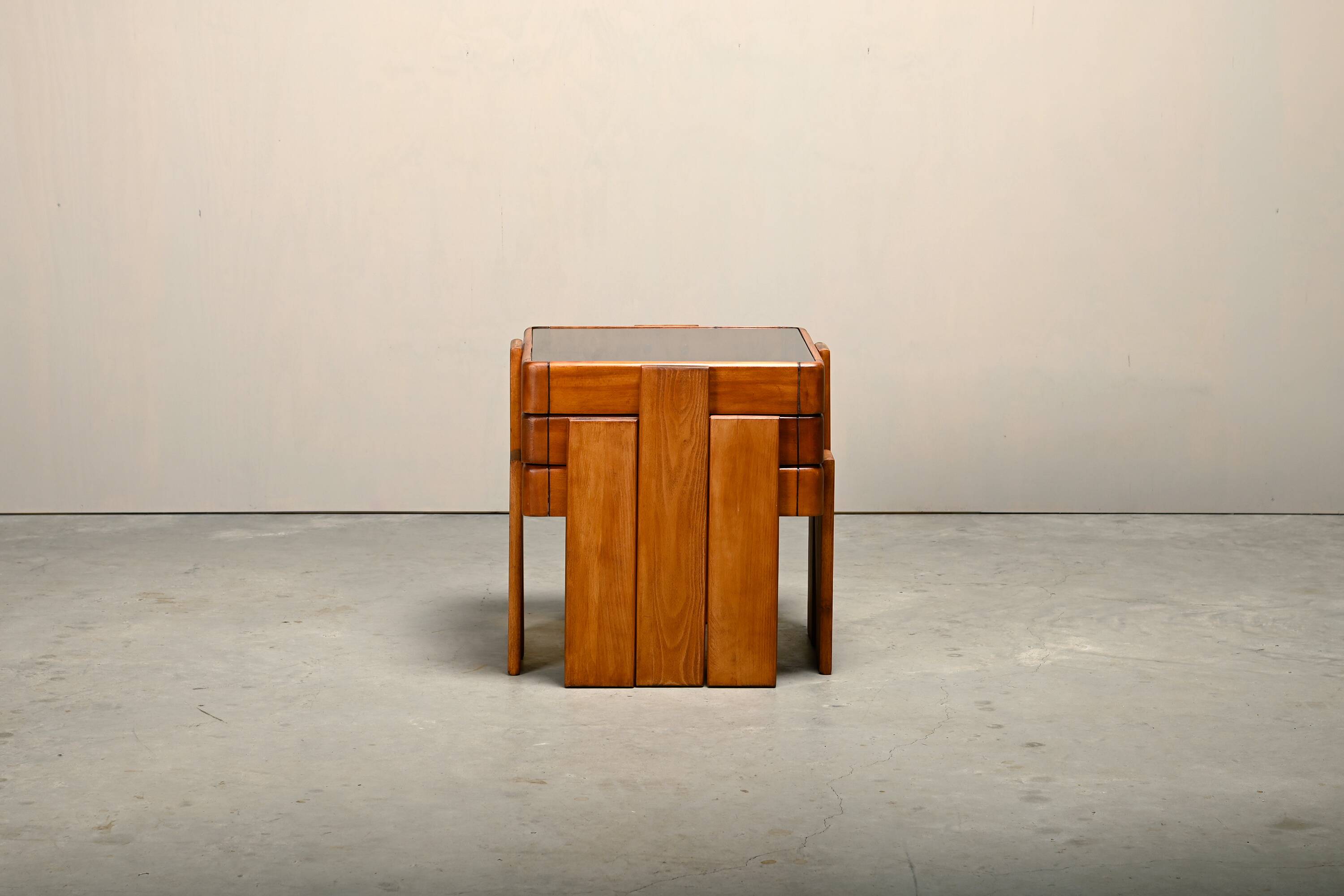 Gianfranco Frattini Nesting Tables in stained wood for Cassina and Meblo, 1