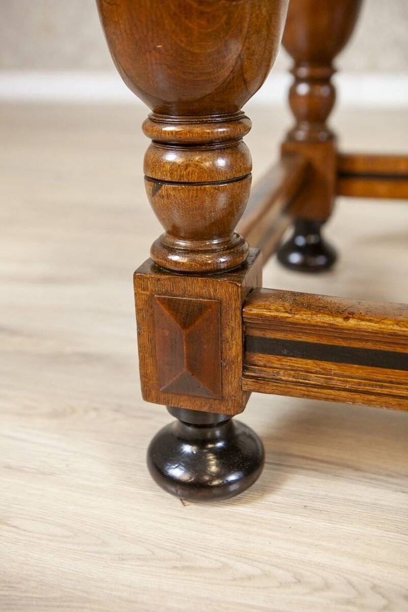 Dutch Extendable Oak Side Table, Late 19th Century