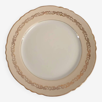 Assiette plate en porcelaine