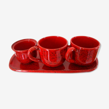 Cups and breakfast tray for 2