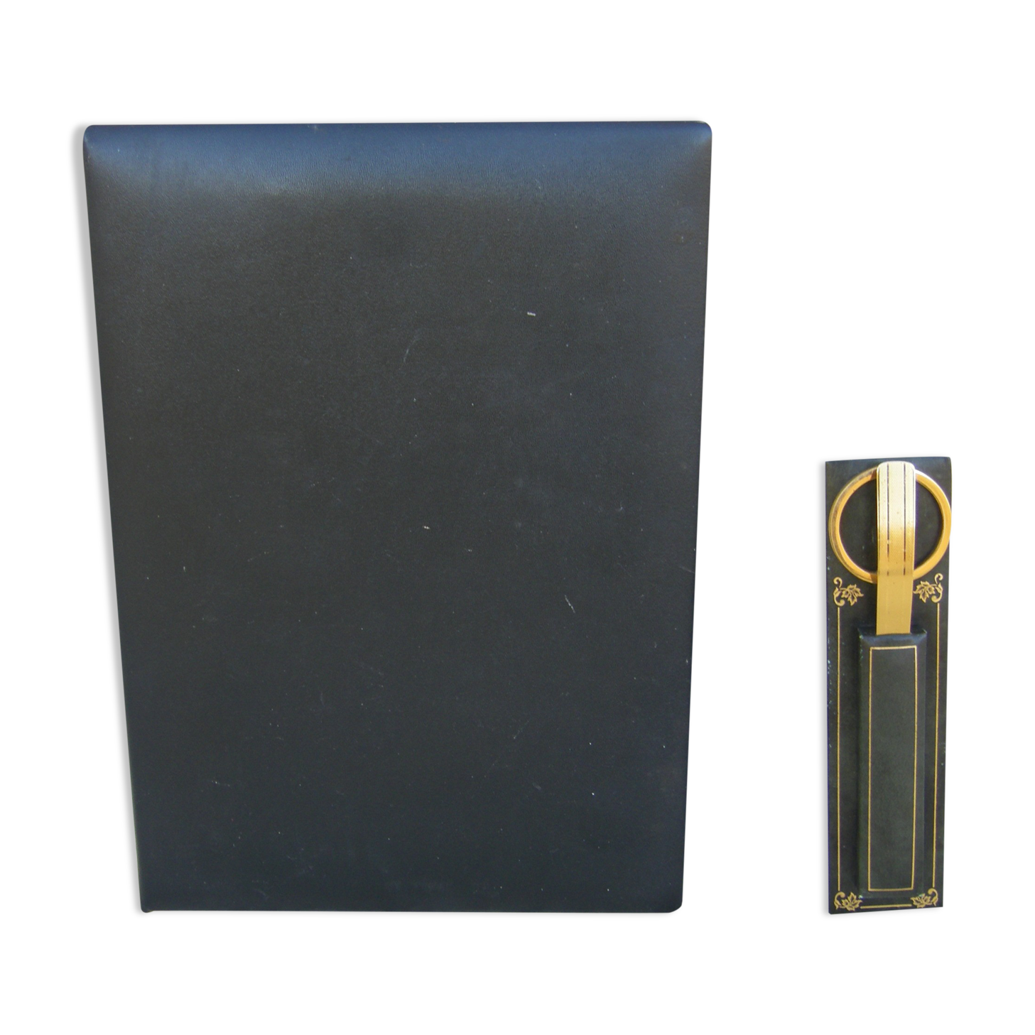 Leather office kit by The Tanner