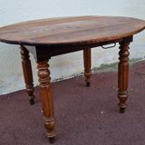 Country table with shutters