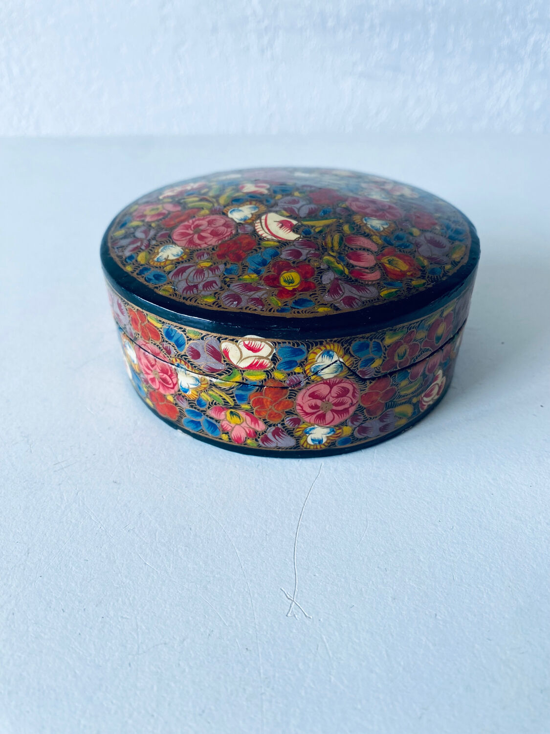 Indian papier-mâché box