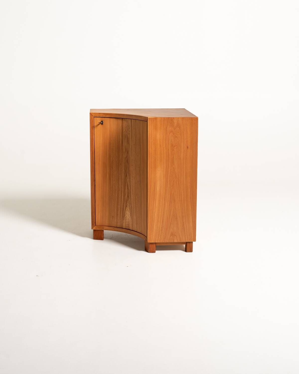 Scandinavian Elm Corner Cabinet, Mid-Century