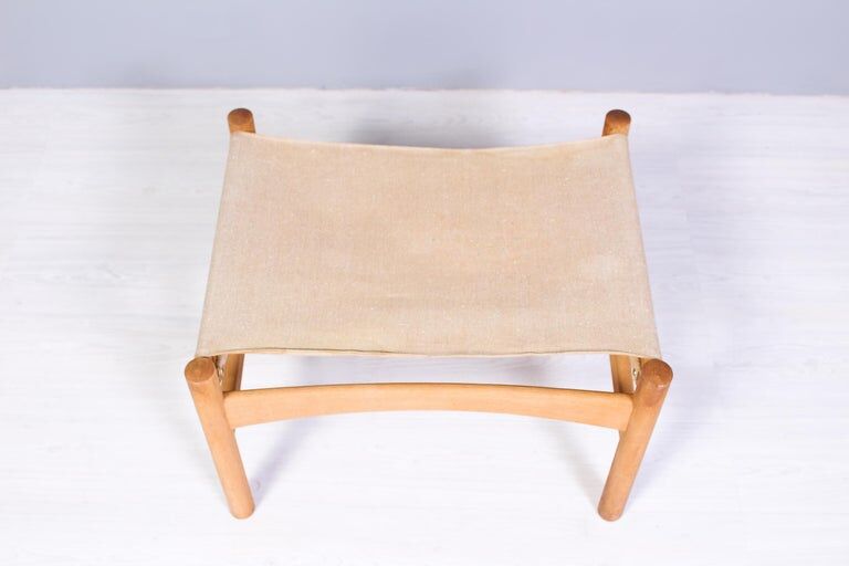 Model 2220 oak stool by Børge Mogensen for Fredericia 1960