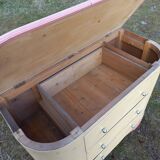 Art Deco curved chest of drawers in lacquered wood