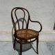Fauteuil Thonet bois courbé et cannage – modèle bistrot