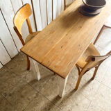Old white base trail table
