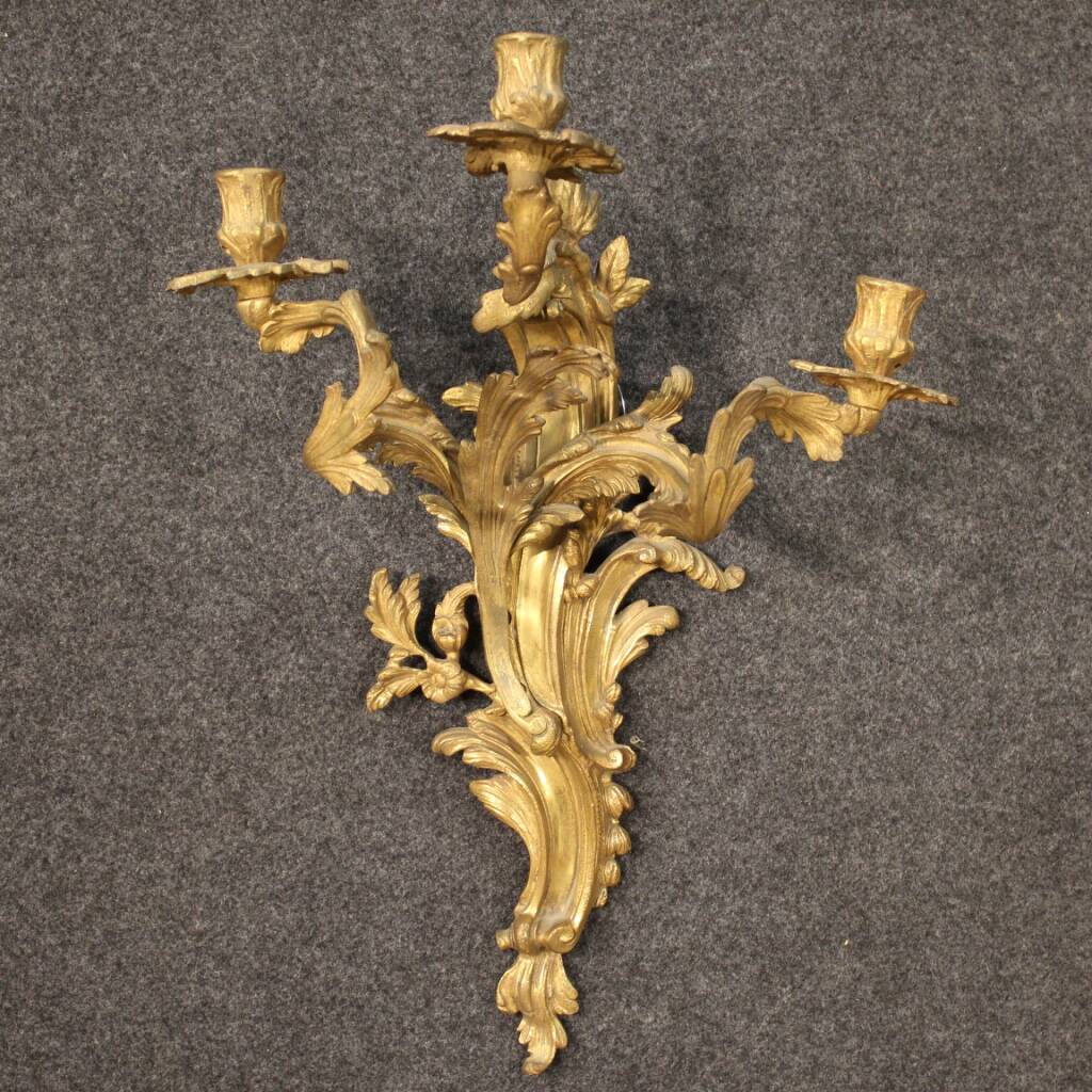 Pair of wall lights in gilt bronze in Louis XV style