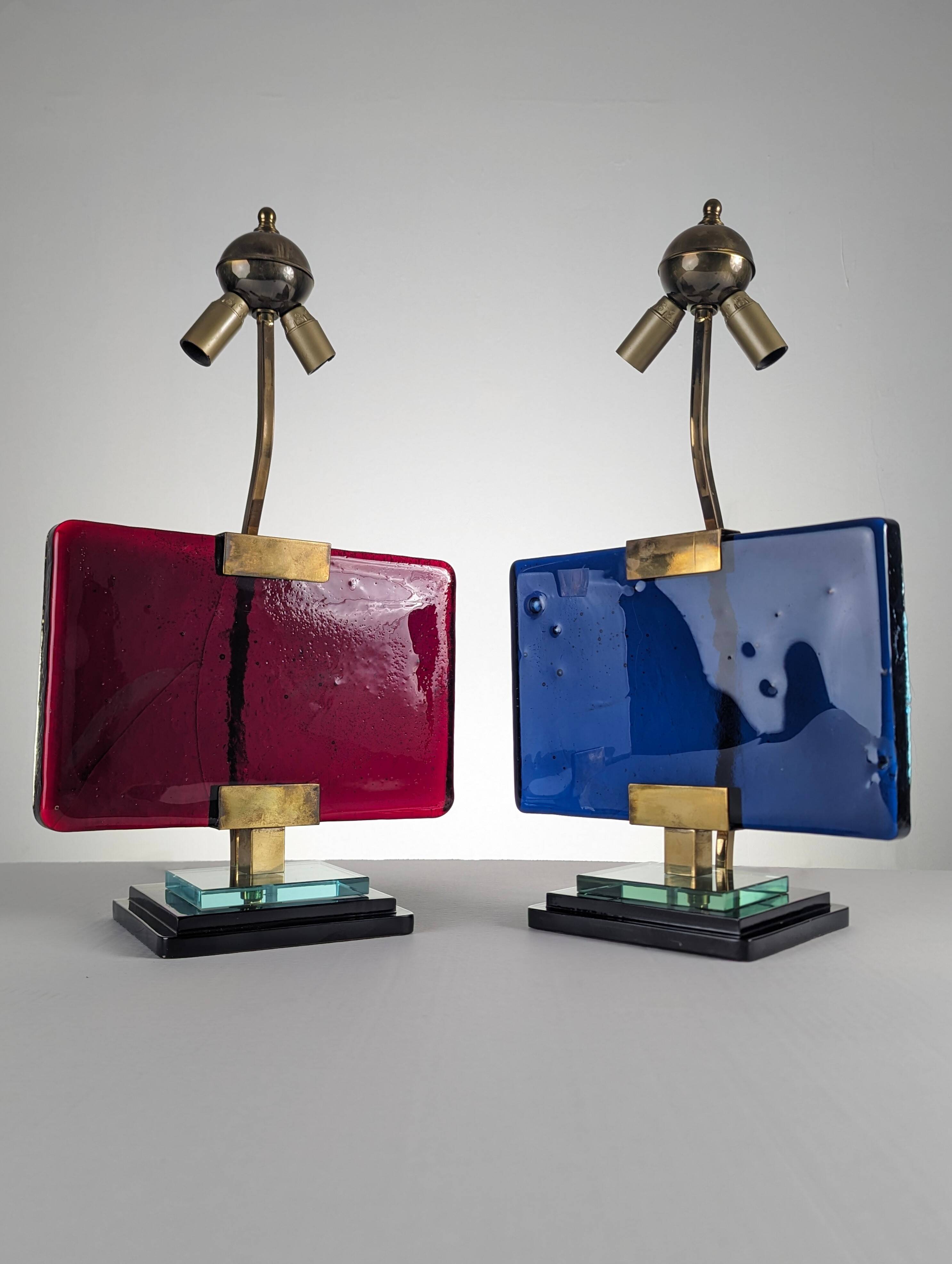 Pair of table lamps by Pietro Chiesa for Fontana Arte in glass and brass