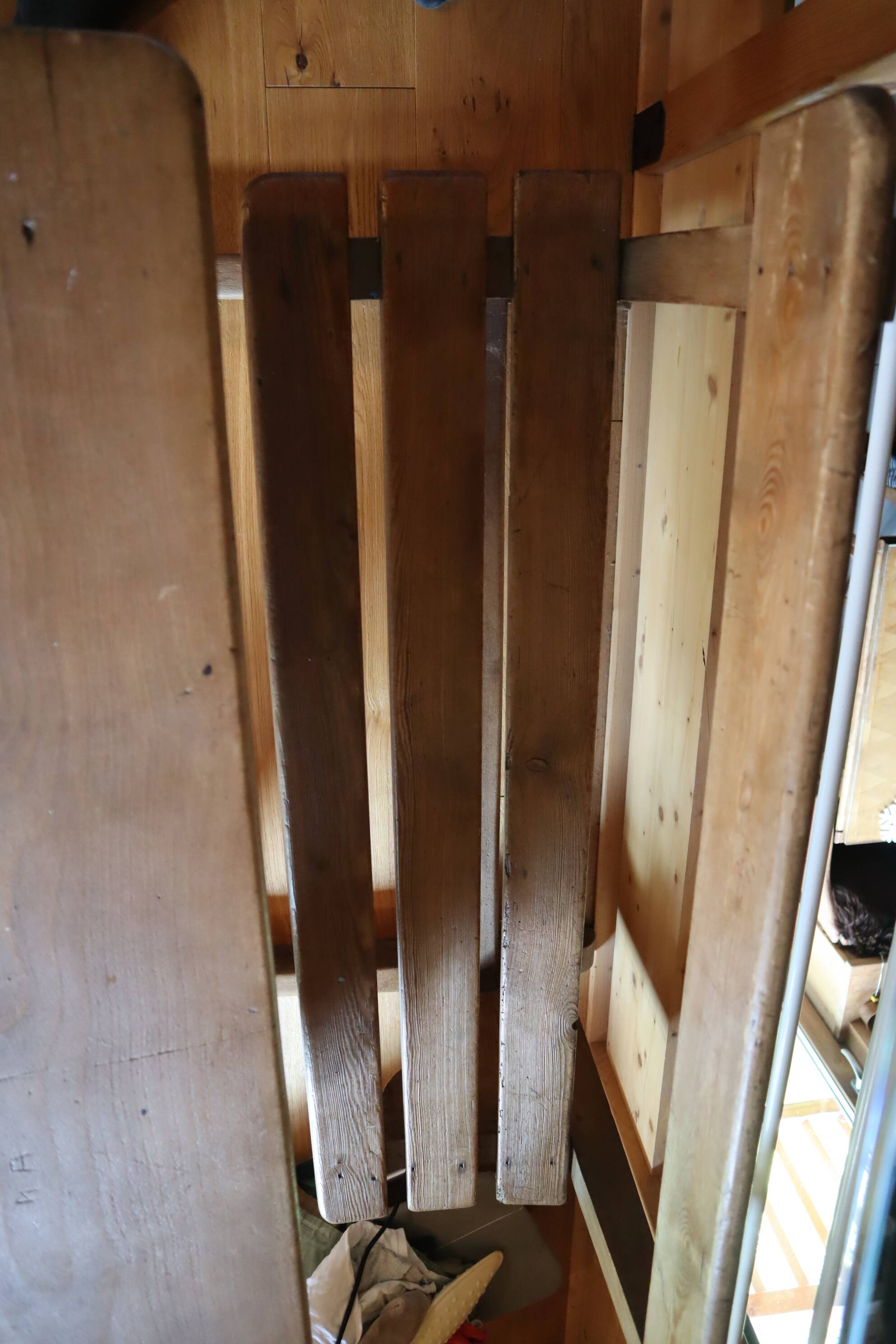 2-seater solid wood school desk