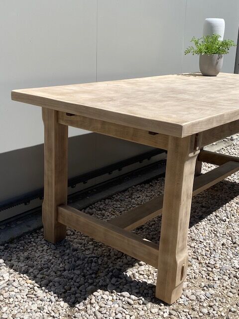 Stripped farmhouse table extensions to 255 cm