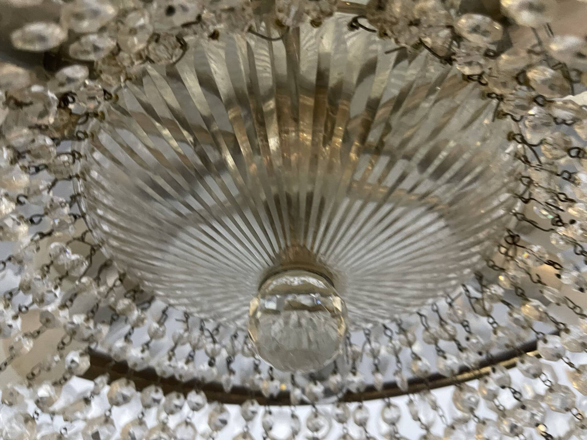 Chandelier en cristal et laiton italien des années 1960 – 6 lumières