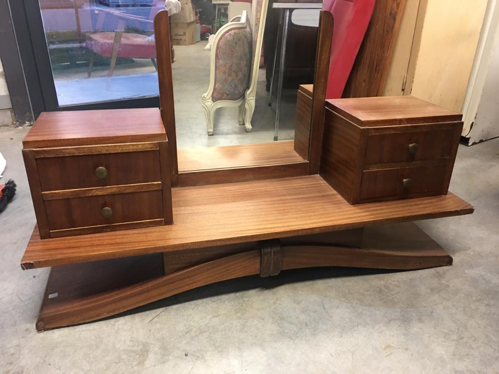 Vintage wooden hairdresser