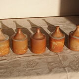 Lot de 5 pots avec son couvercle,  en grès vintage