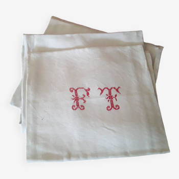 4 old monogrammed napkins
