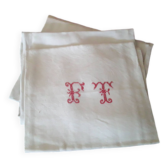 4 old monogrammed napkins