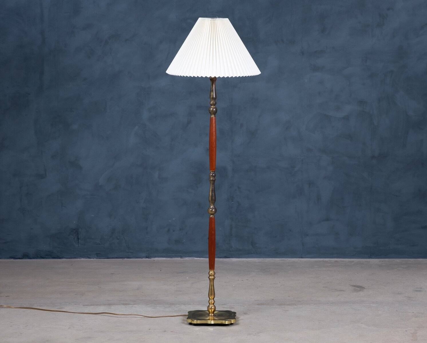 Mid-Century Floor Lamp in Teak & Brass, Denmark, 1960s