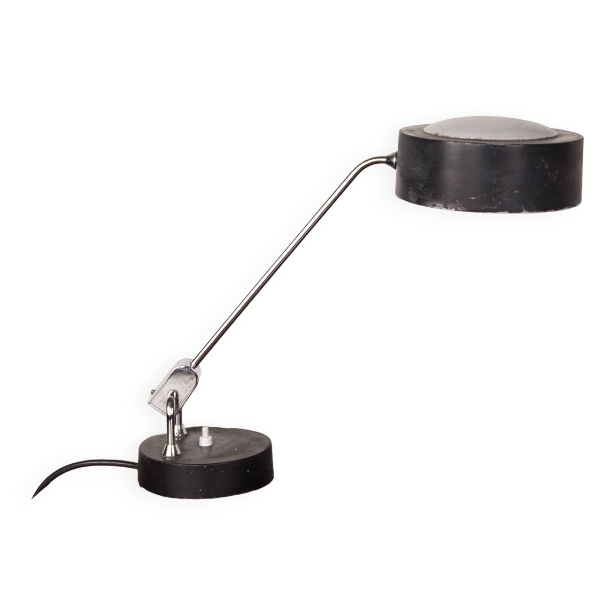 Jumo model 700 desk lamp with articulated arm and adjustable reflector by Charlotte Perriand 1