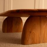 Dolmen coffee table