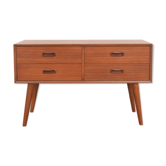 Mid-century danish teak chest of drawers, 1960s.