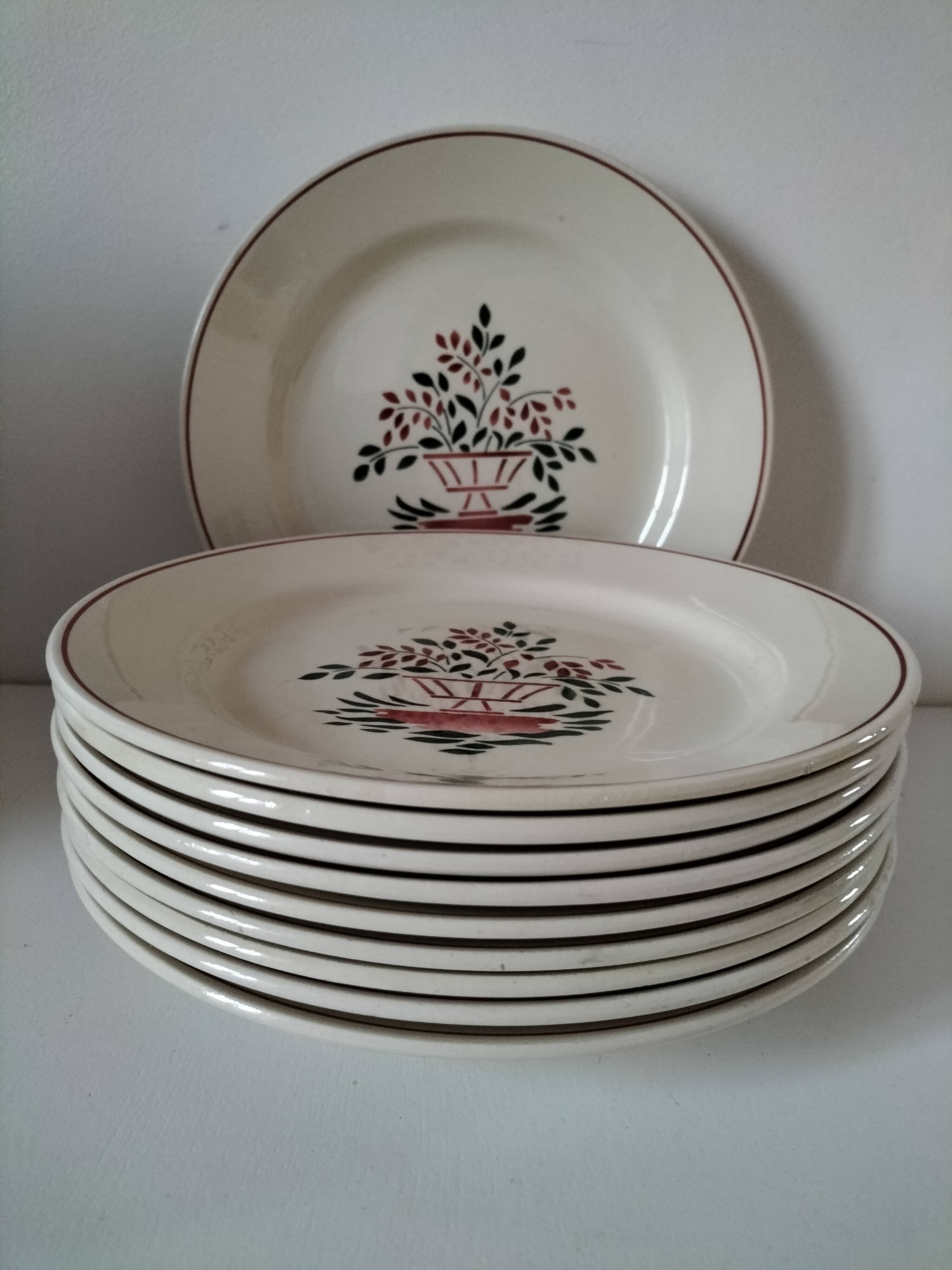 HBCM Creil Monterau Agnès model plates