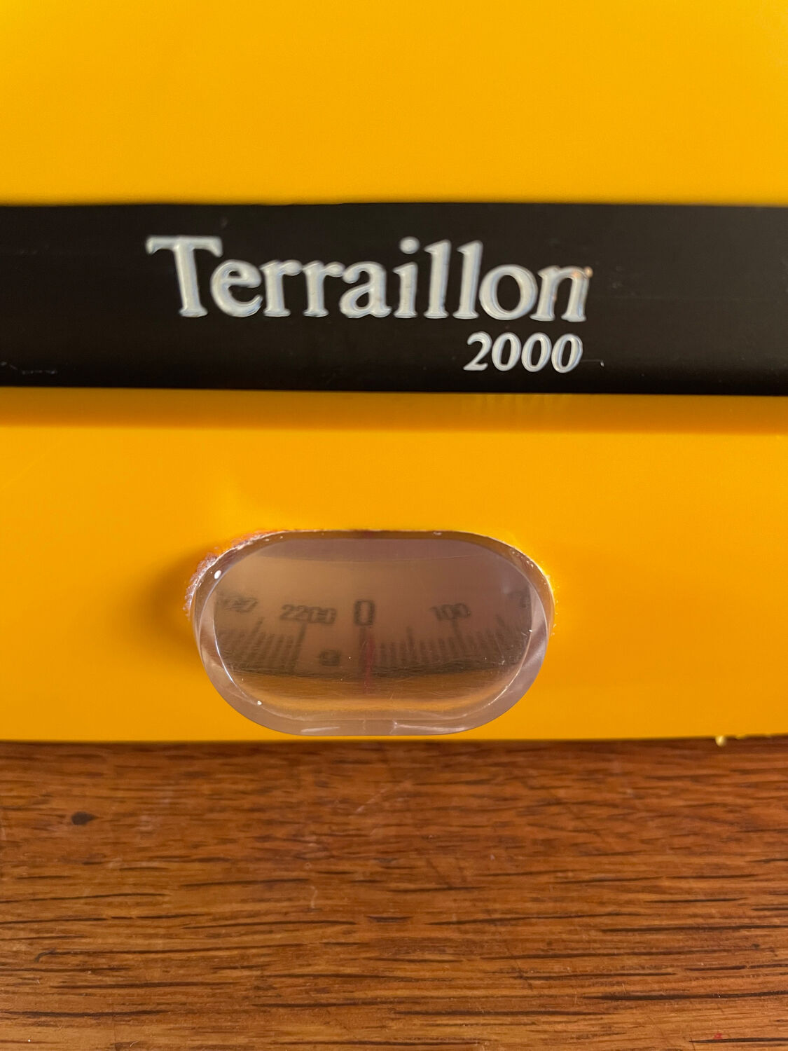 Terraillon scale 2000 orange-yellow