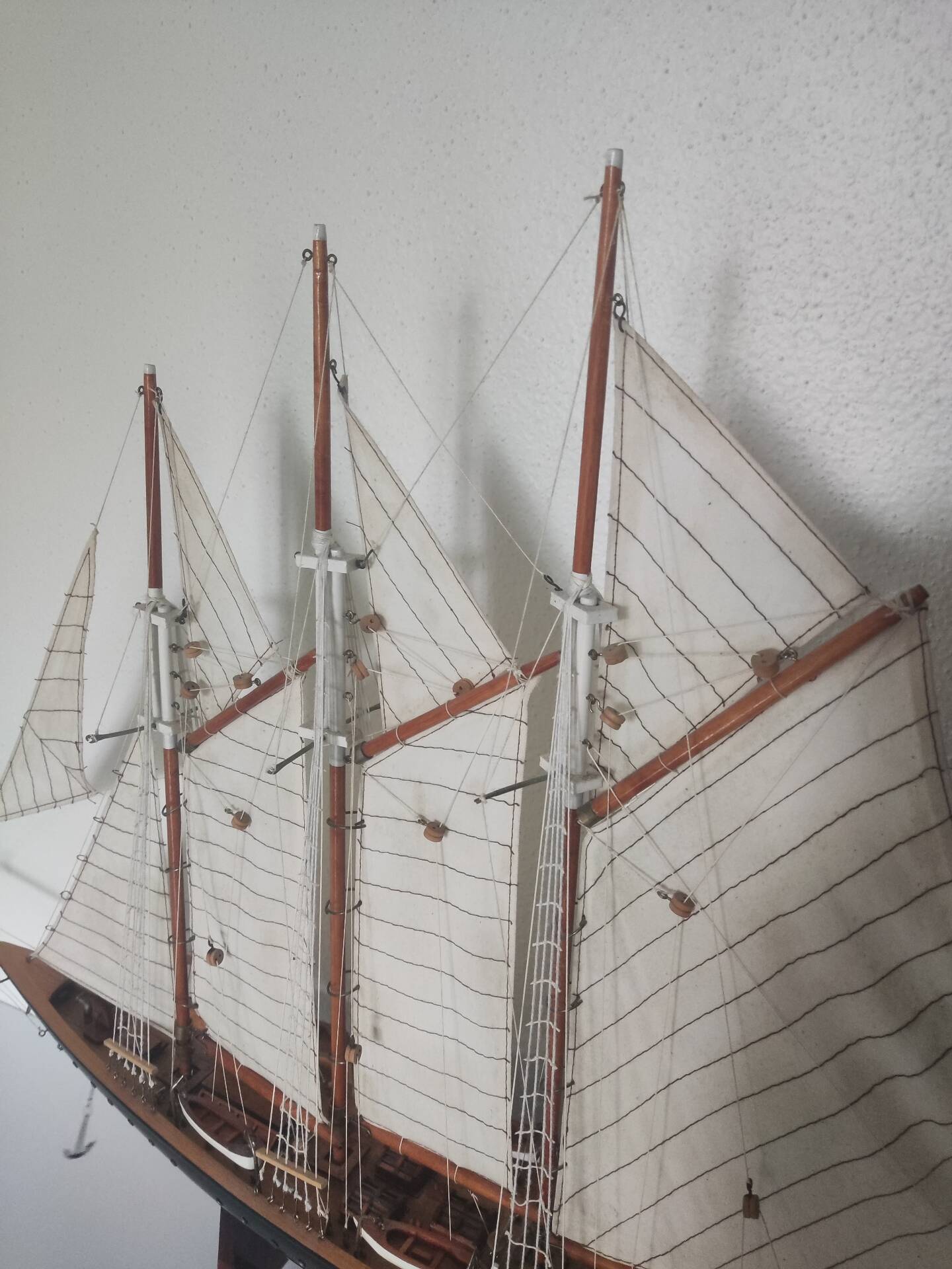 Collection model of the three-masted schooner L'Atlantide.