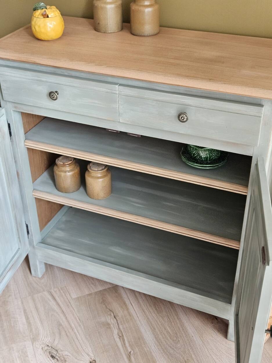 Renovated and distressed Parisian sideboard | Lucien