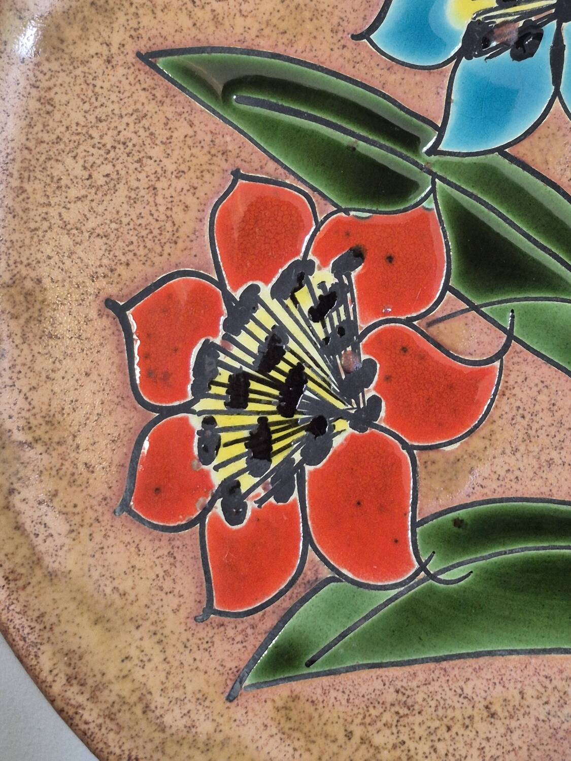 Vintage decorative plates