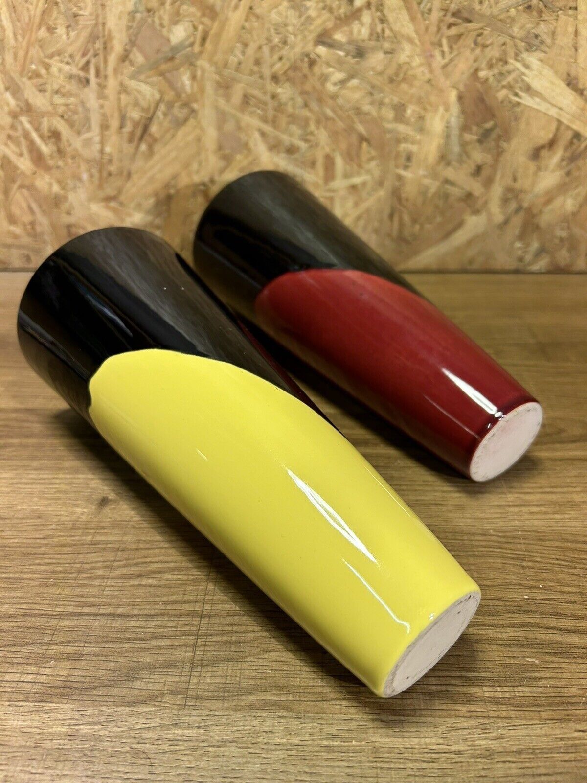 Pair of vases 70s, vintage black, yellow, red, deco pop, space age