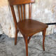 Chaise bistrot en bois clair années 70 vintage