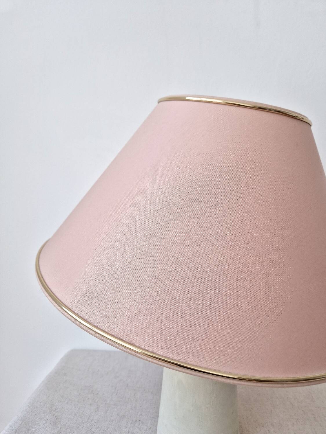 70s fabric lampshade with gold rim - vintage