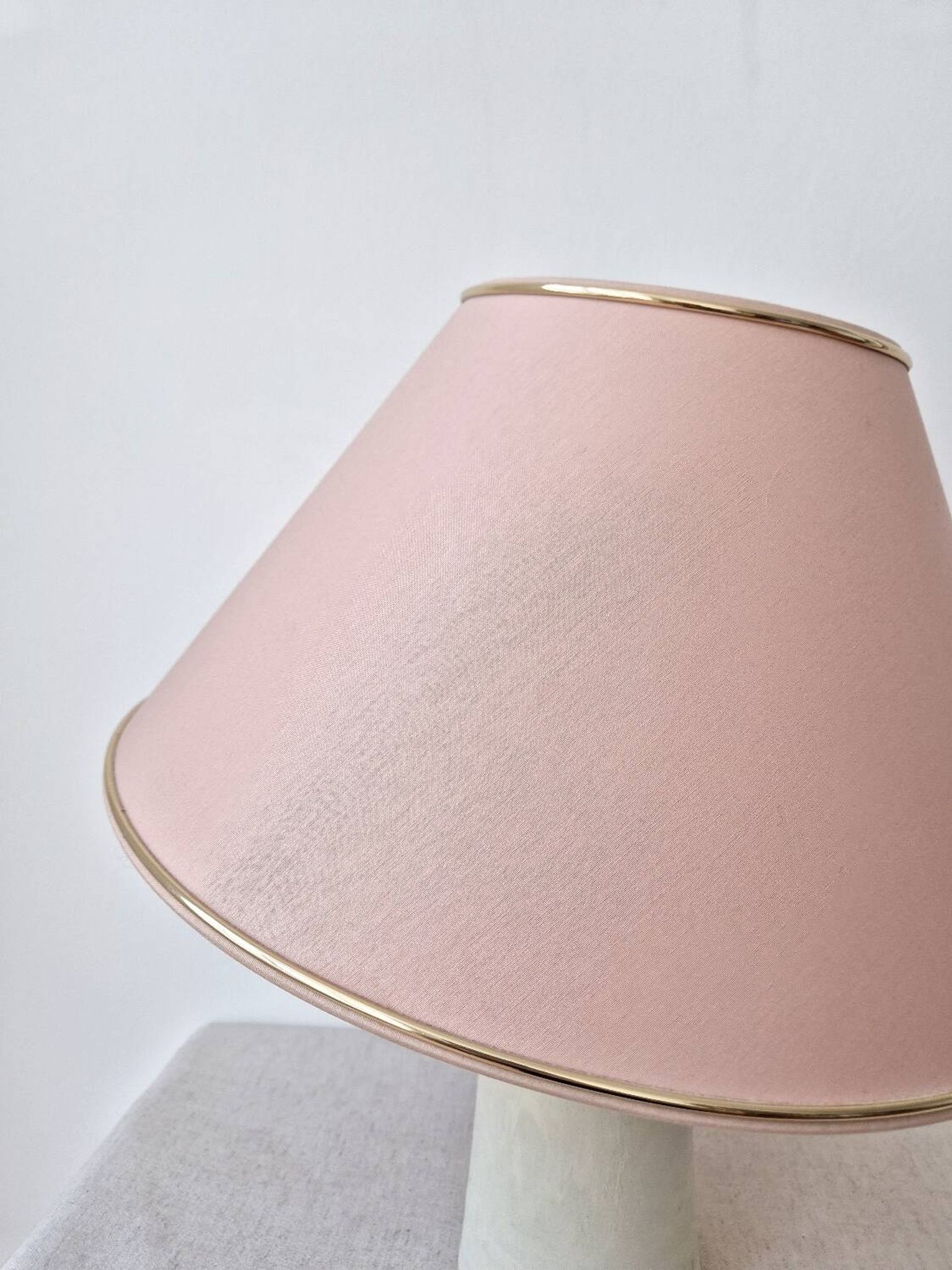 Fabric lampshade with golden trim '70s - vintage