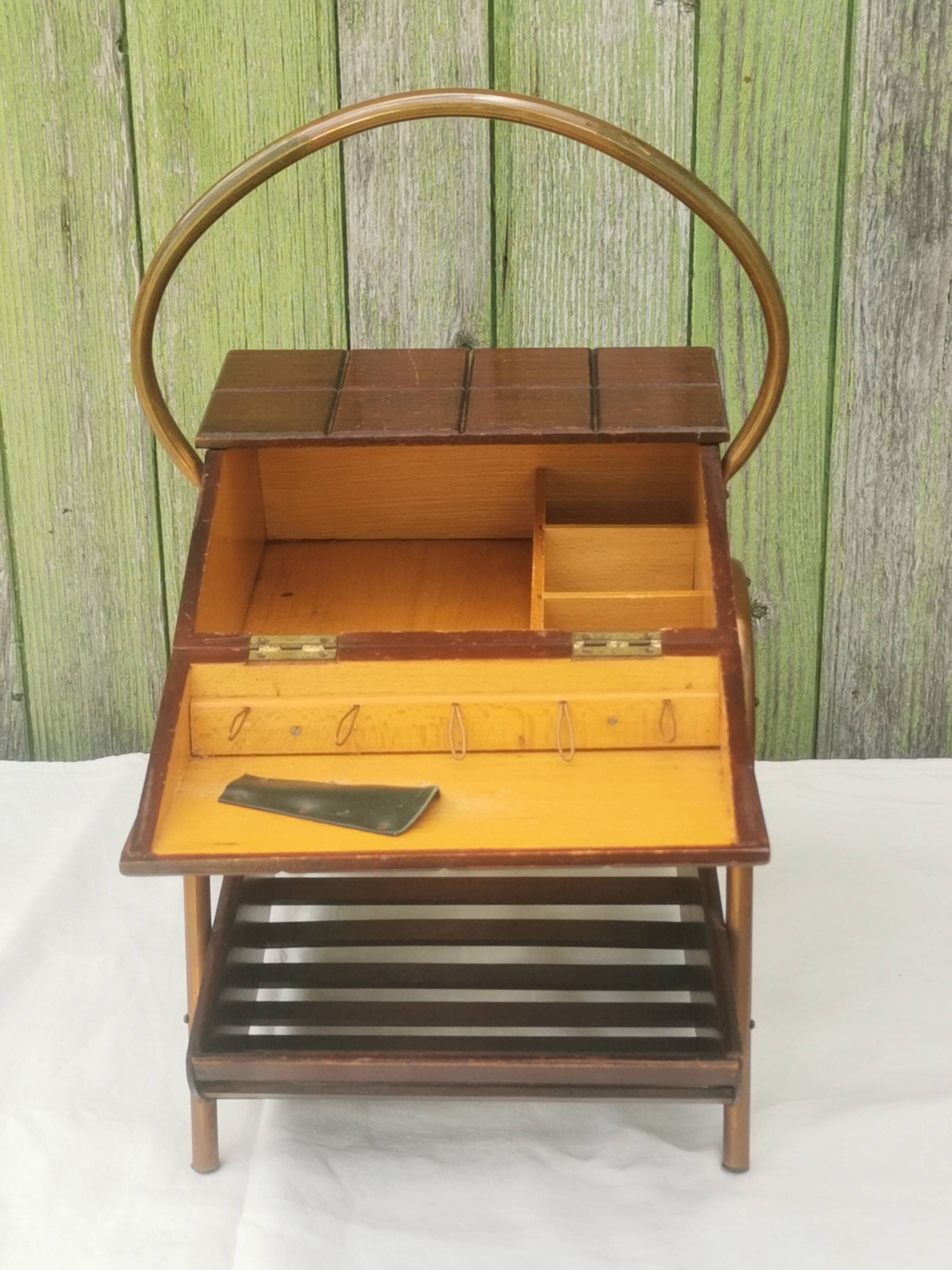 Travailleuse vintage 50