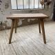 Table brutaliste savoyarde en chêne