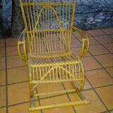 Fauteuil rotin à bascule