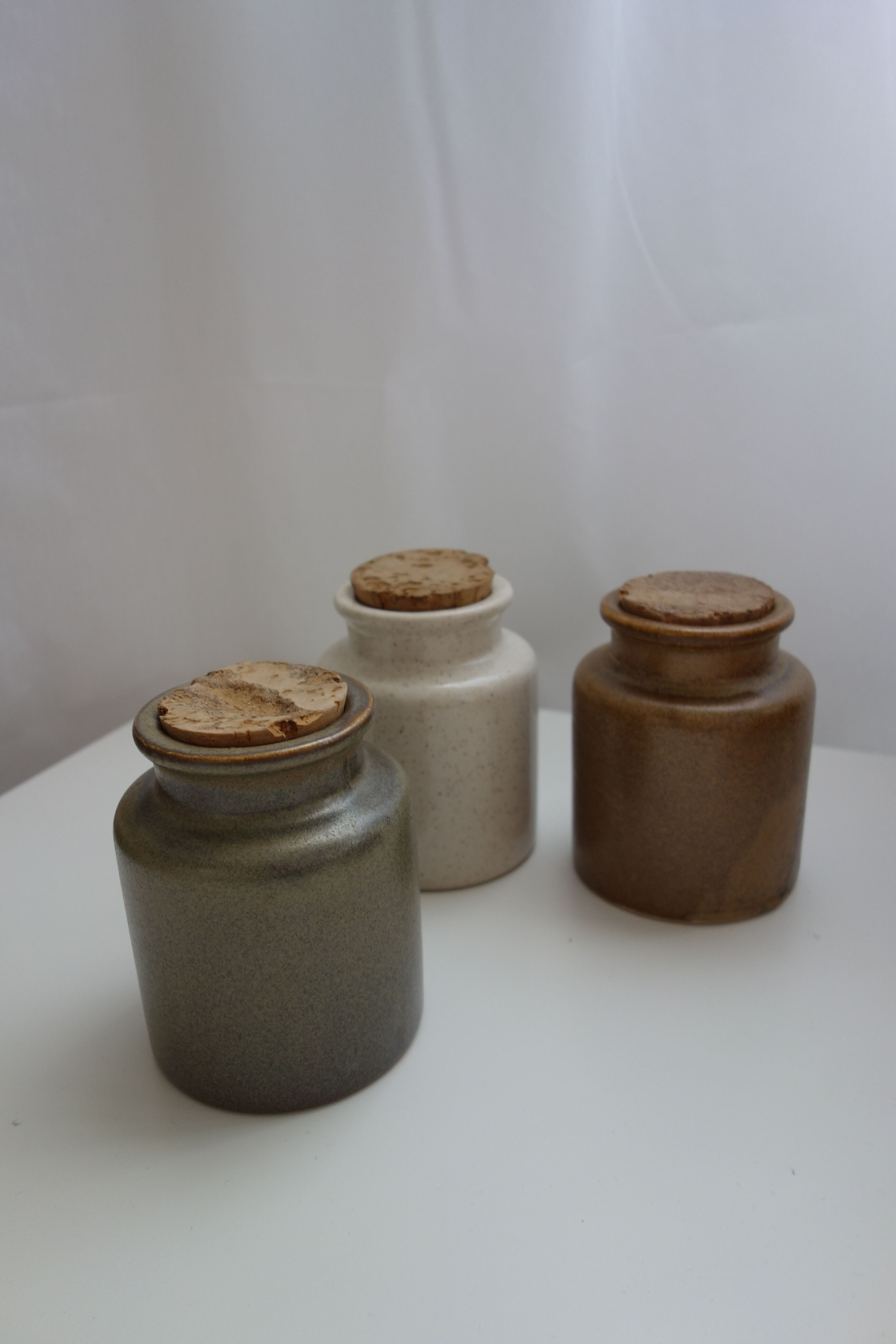 Lot of 3 stoneware pots