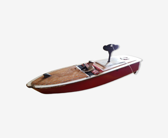 Bateaux en tôle