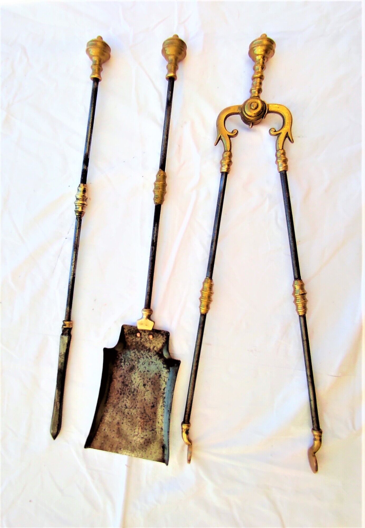 CHIMNEY ACCESSORY : CLAMP / SHOVEL / PICK in iron and brass 1 set of 3 pieces