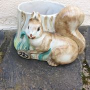 Pot-Fleurs cover in slurry.