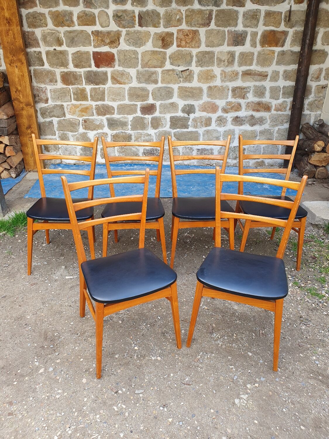 Set of 6 teak chairs and imitation black leather an 60 scandinavian design