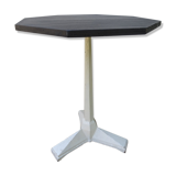 Fischel font foot bistro table