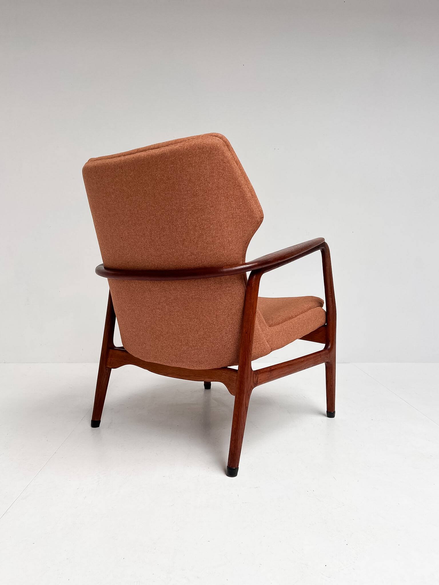 Re upholstered Edith armchair by Bovenkamp, 1960’s