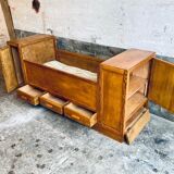 Storage bed
