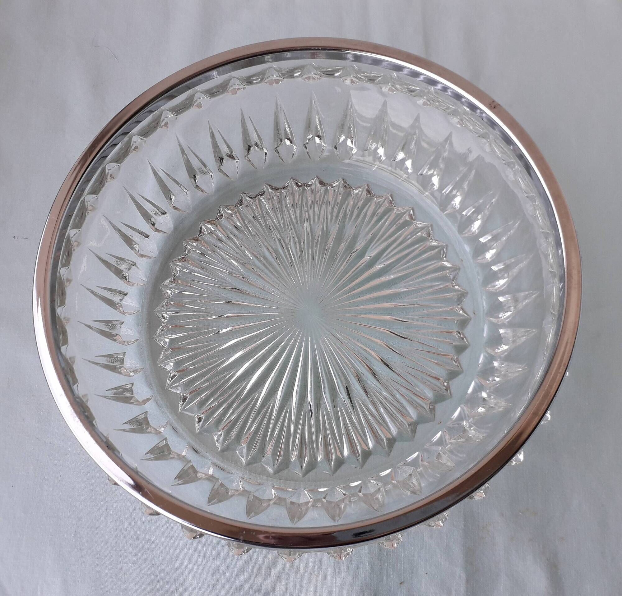 Bowl or glass dish with a metal rim