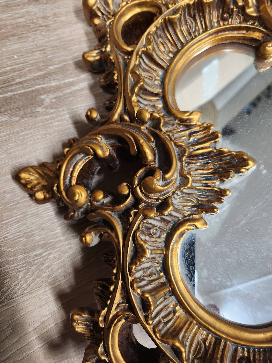 Wooden mirror 66x44cm