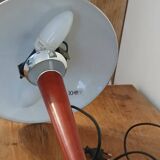 Mushroom lamp called "liner"