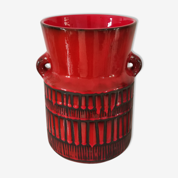 Vase rouge signé Roger Capron circa 1960
